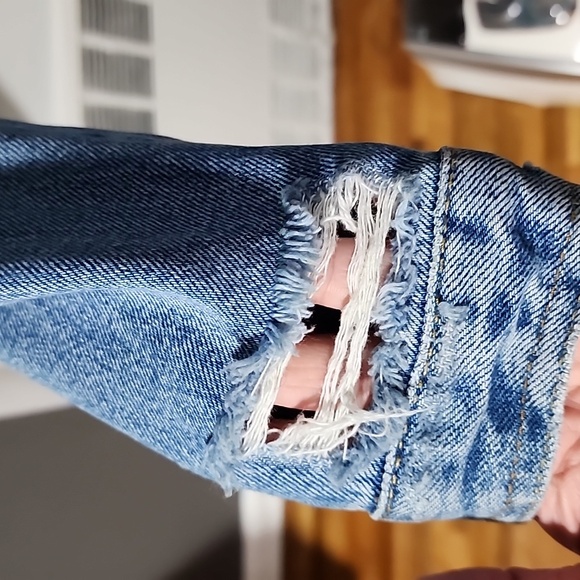 Zara denim crop jacket size xs. - Picture 5 of 6